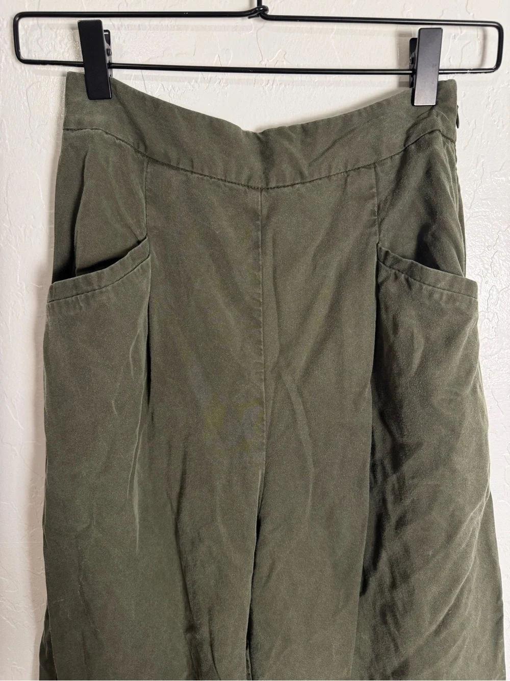 Zara High Rise Wide Leg Olive Green Pleated Utility Crop Culotte Pants